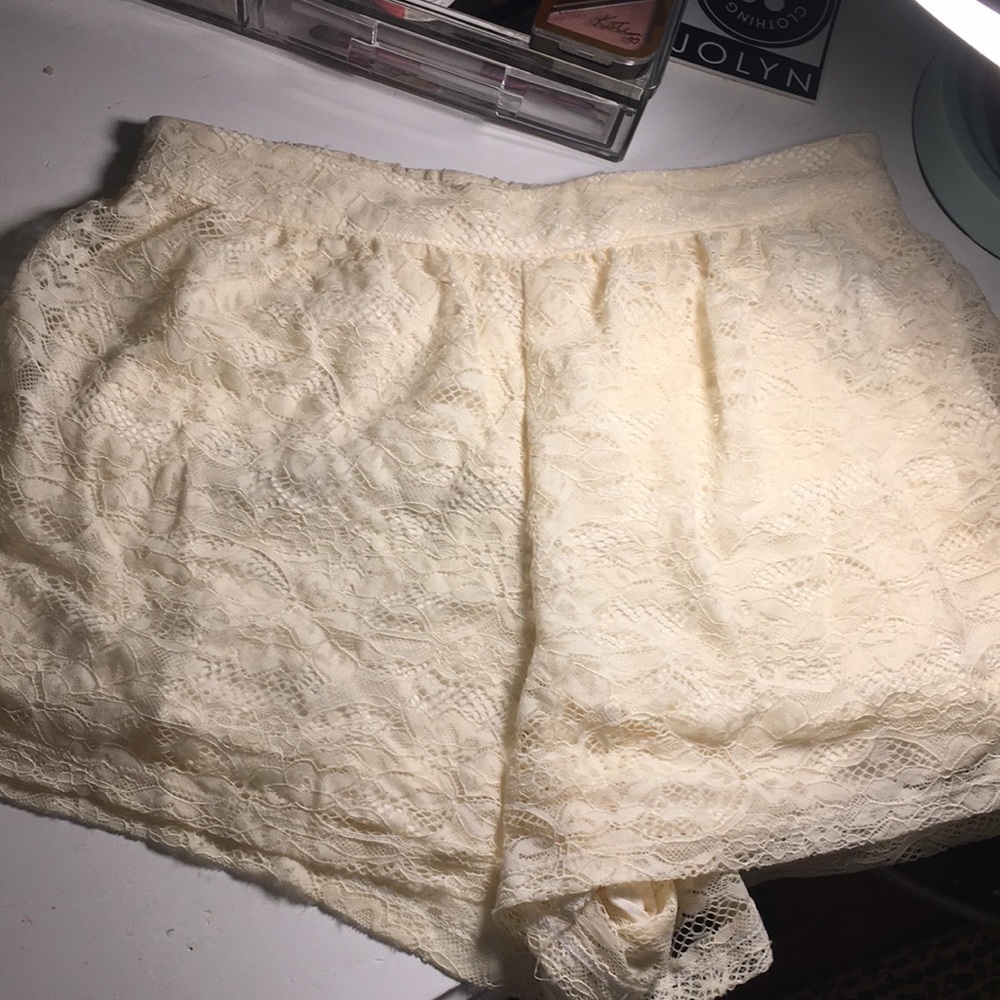 Cream Lace Shorts